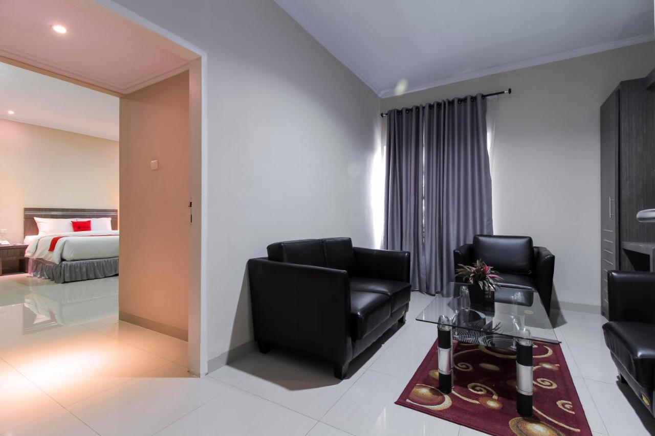 Reddoorz Plus Syariah @ Jalan Sriwijaya Medan Luaran gambar